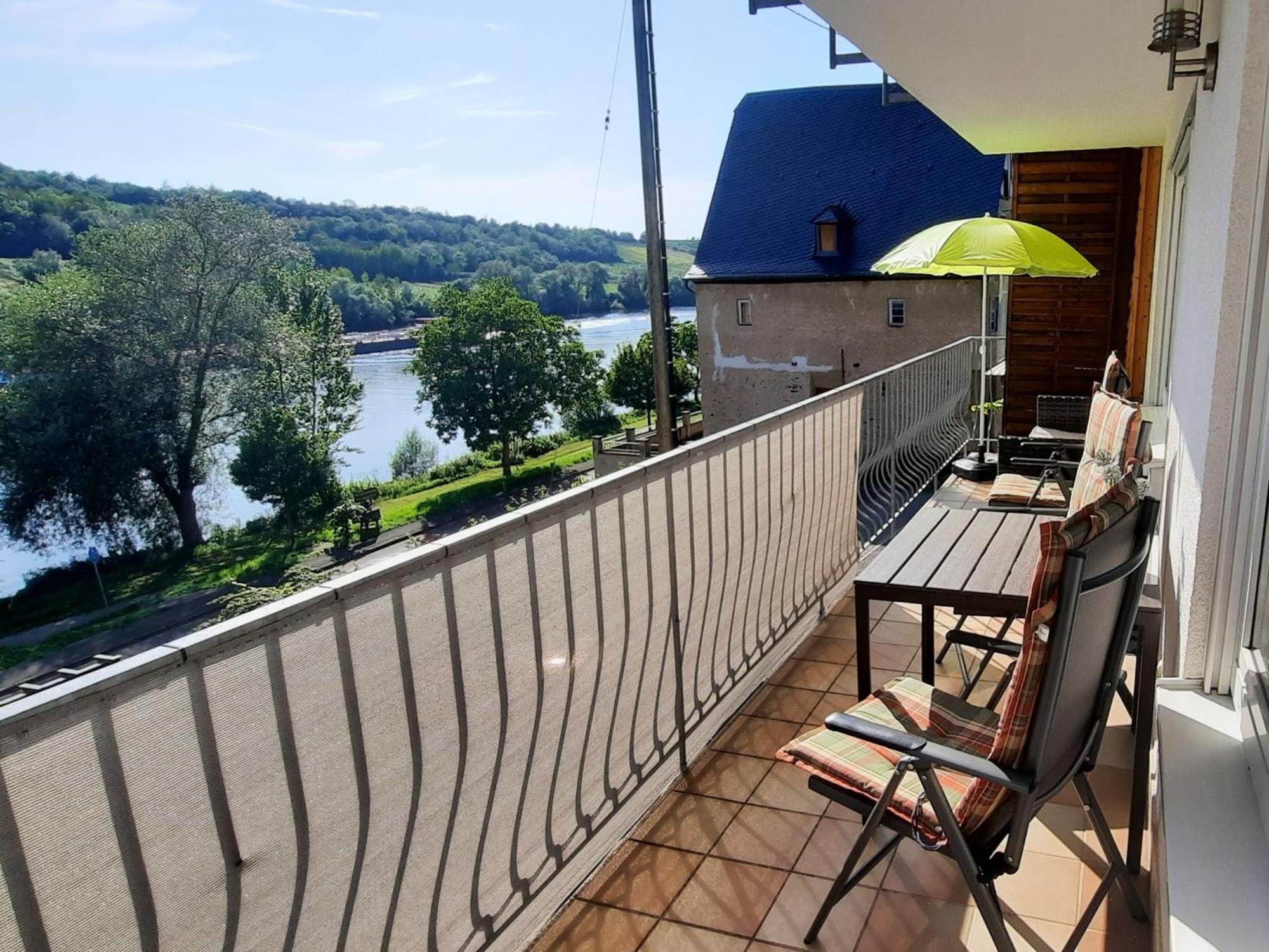 In Spay Bigone Zell-merl Mosel Apartment Zell